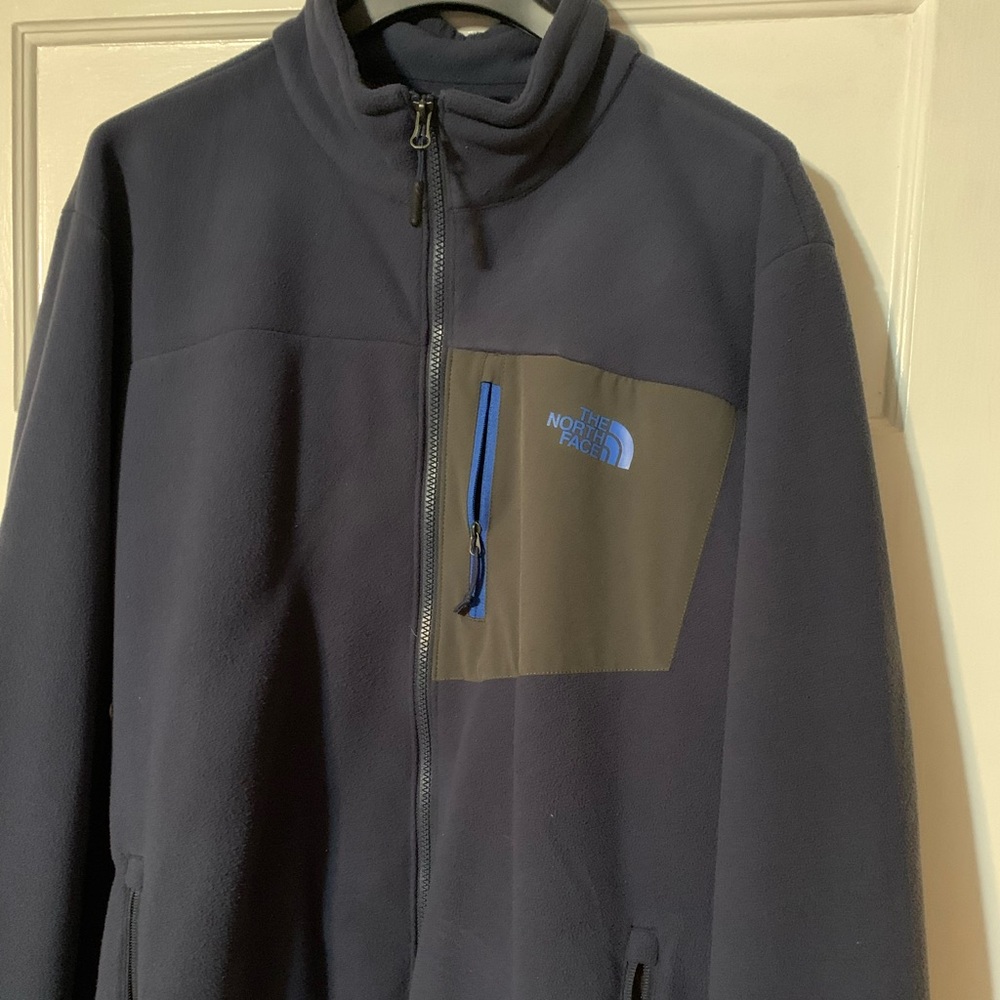 NorthFace, Mens zip up jacket, XL